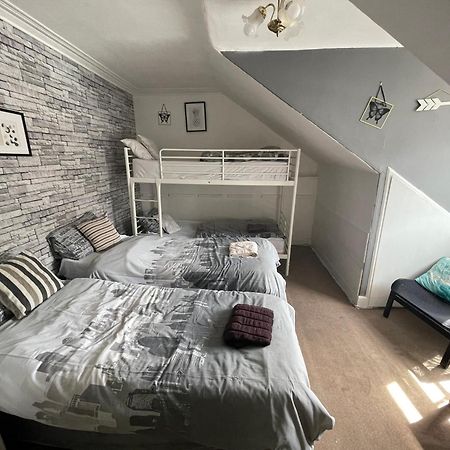 The Kingsview Townhouse - Boutique Hostel Эдинбург Экстерьер фото